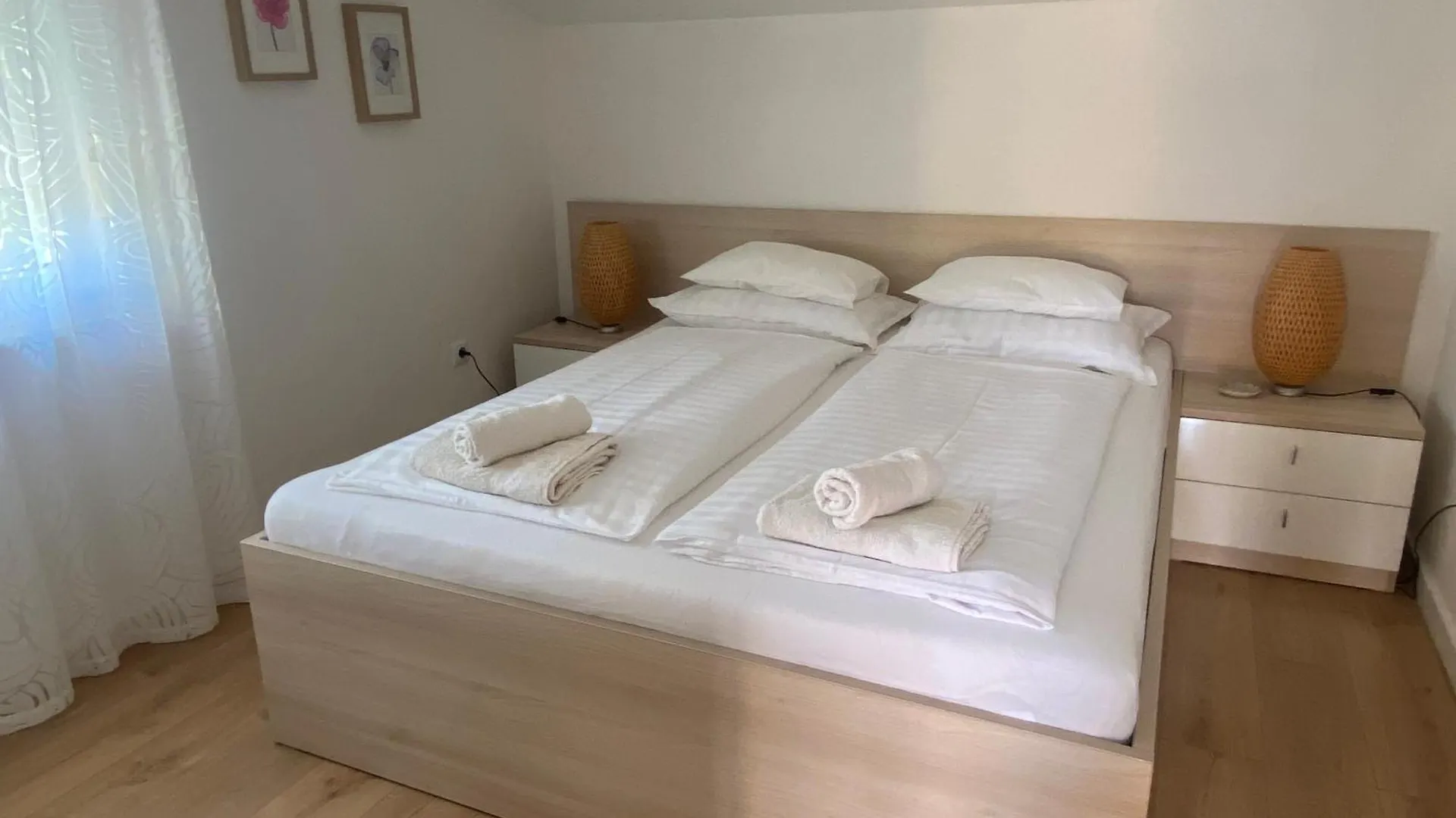 Bed & Breakfast Dani Baska   Baska (Krk)