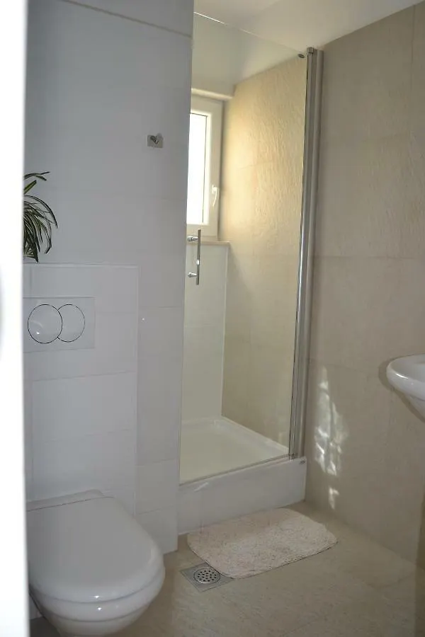Bed & Breakfast Dani Baska   Baska (Krk)