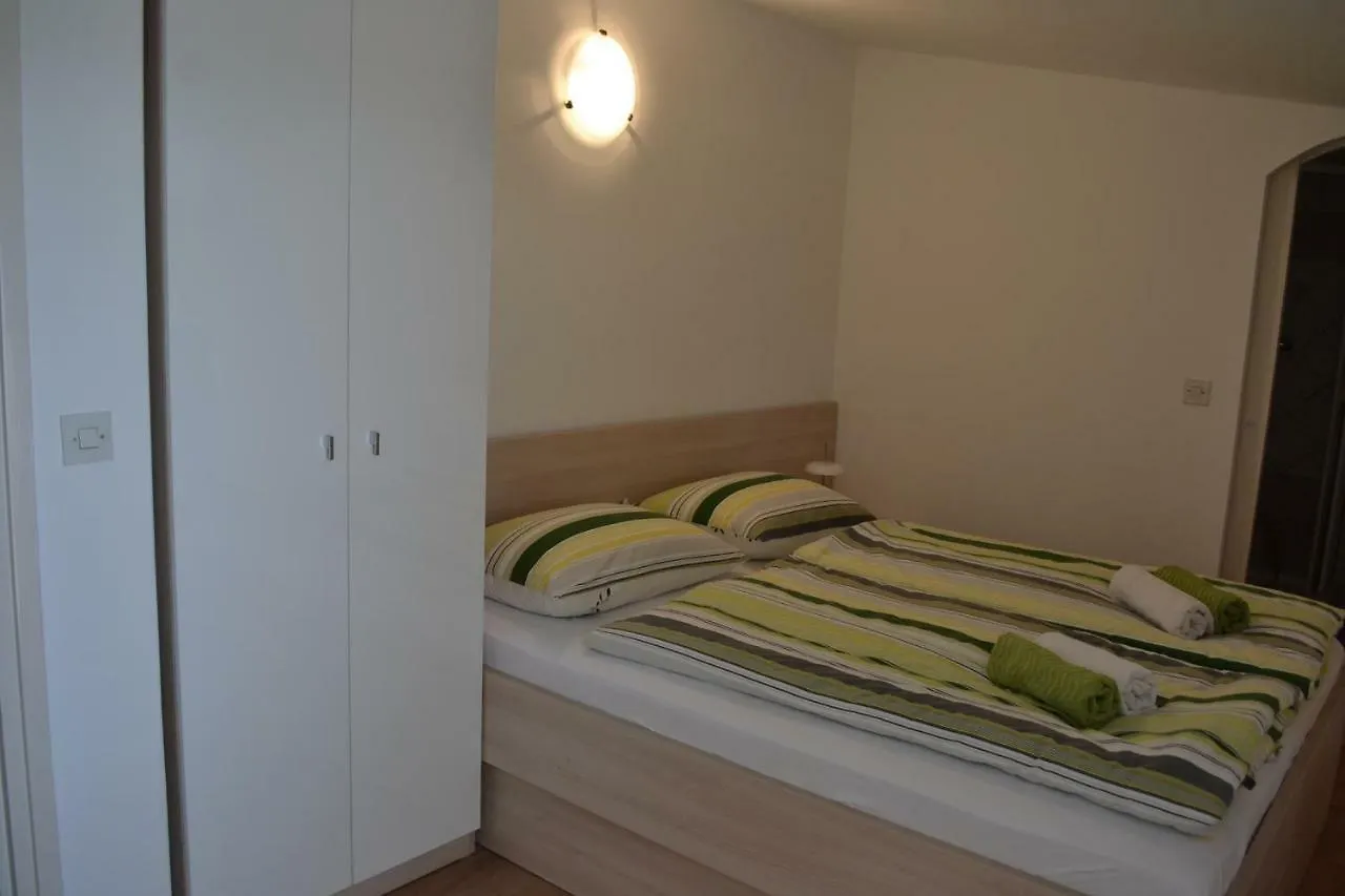 Bed & Breakfast Dani Baska